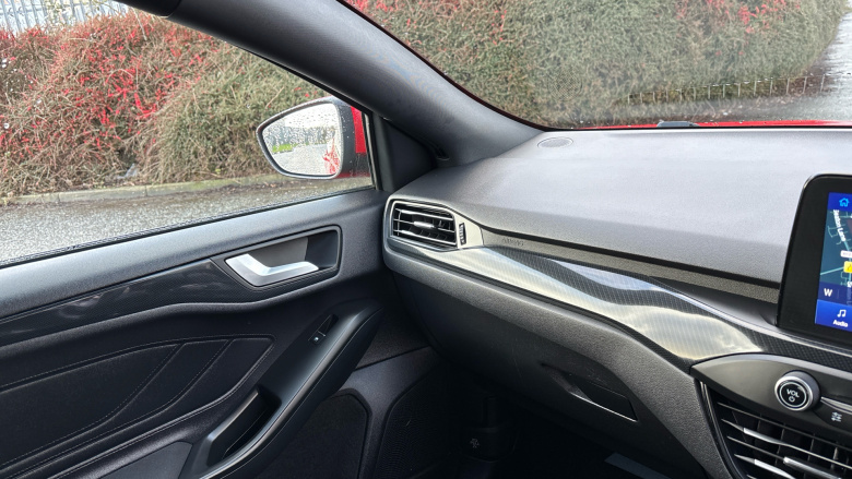 Ford Focus 1.0 EcoBoost 125 ST-Line 5dr Petrol Hatchback